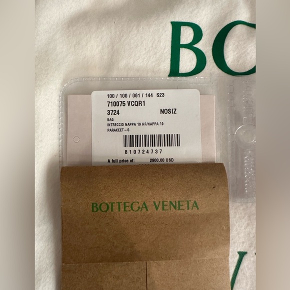 NWT Bottega Veneta Padded Cassette Belt Bag - Picture 6 of 8